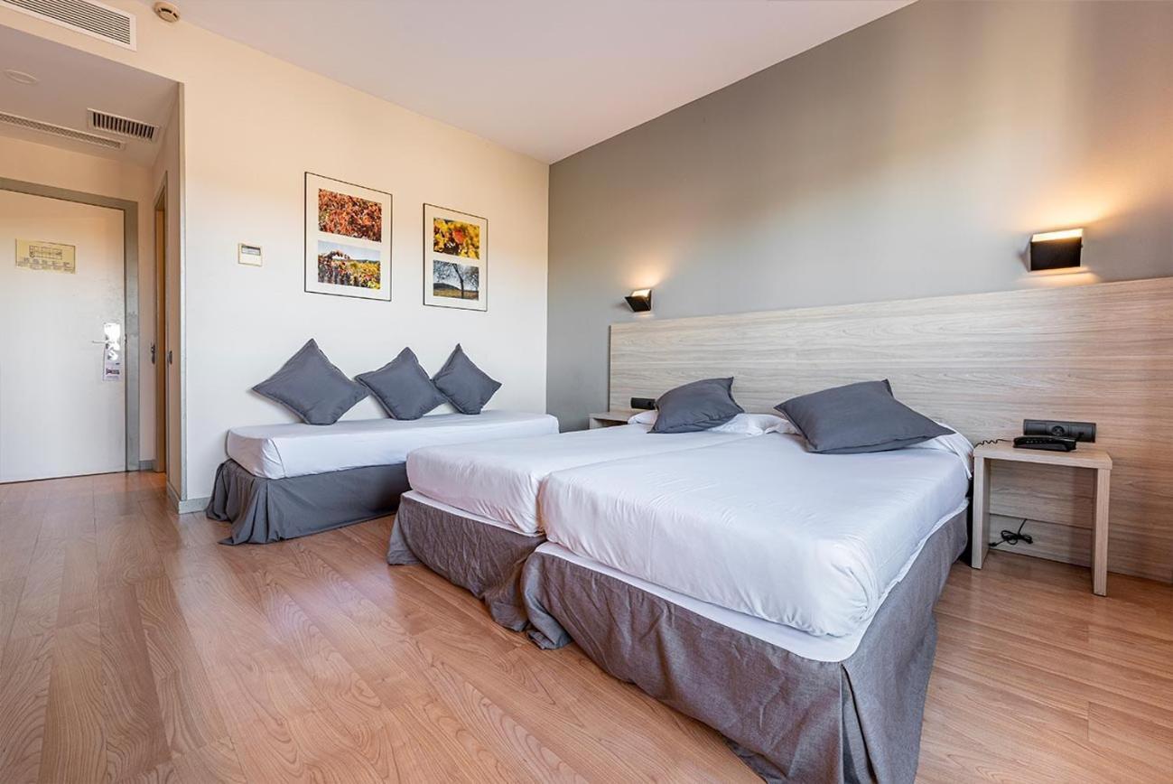 Hotel Air Penedes Вілафранка-дель-Пенедес Екстер'єр фото